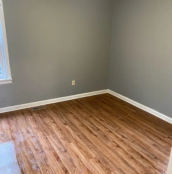 928 Vivian Ave — Photo 5