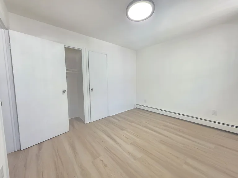 211 Florida St #4 — Photo 2