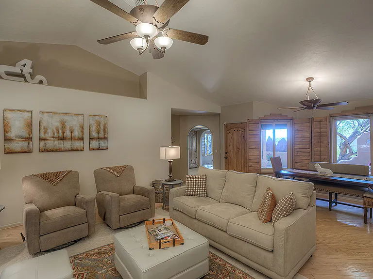 15859 N Aspen Dr — Photo 5