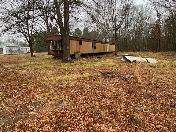 3rd image of 10057 Cricket Ln