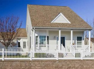 55 Ashburton Dr, Cranston, RI 02921