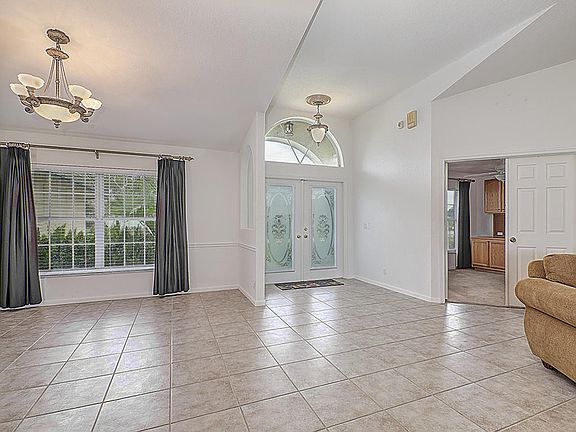 5th image of 5888 NW Favian Ave