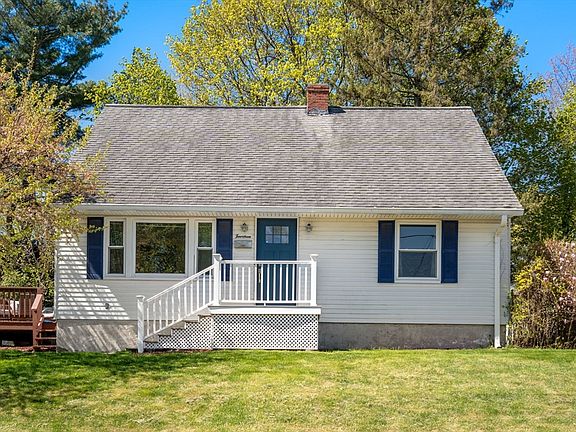 2nd image of 14 Davis Rd