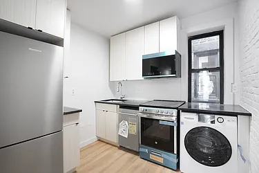 Rented by Nolita Group