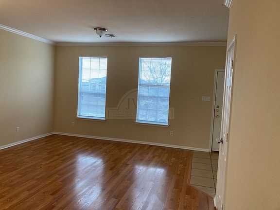 5th image of 6110 Bridgewood Dr