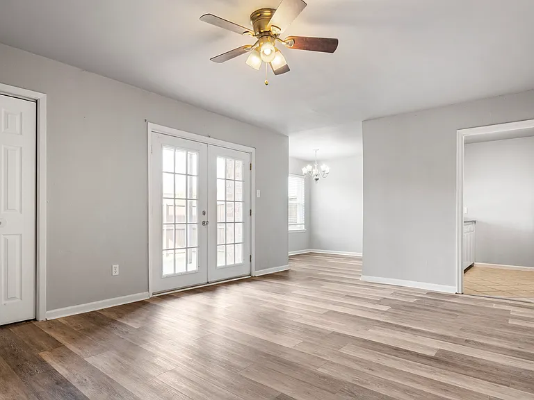 208 Wilshire Dr #208A — Photo 3