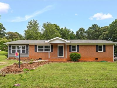 4705 Cale Ct, Walkertown, NC, 27051