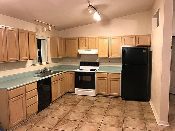 Large Kitchen