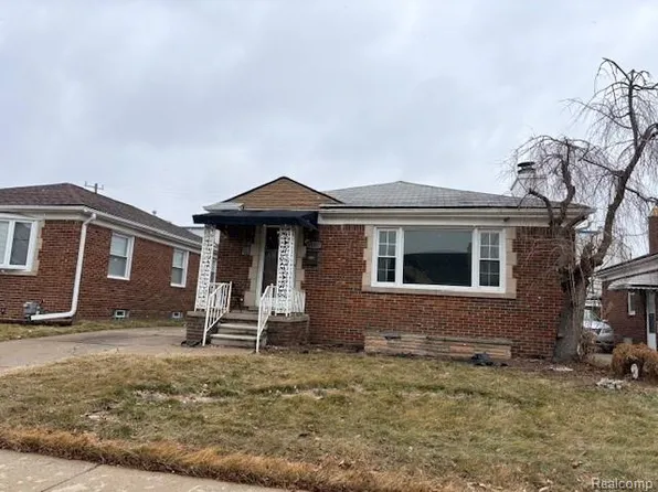 15337 Veronica Ave, Eastpointe, MI 48021