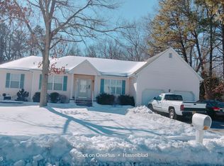 8 Belgian Hill Rd, Lakewood, NJ 08701