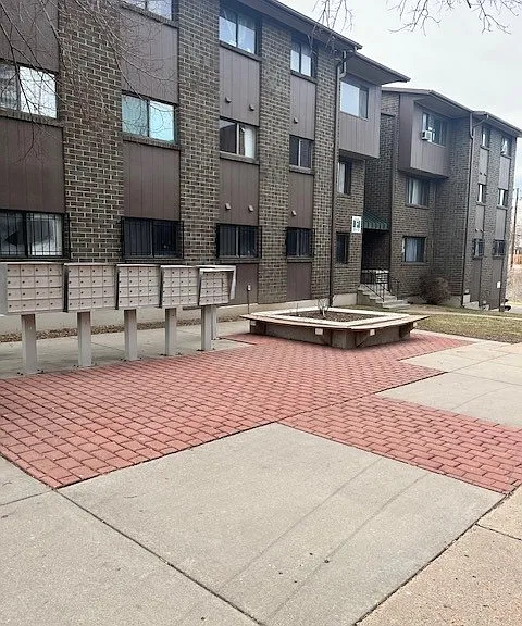 Orchard Glen Apartments — Photo 1