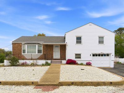 2400 Stanley Drive, Toms River, NJ, 08753