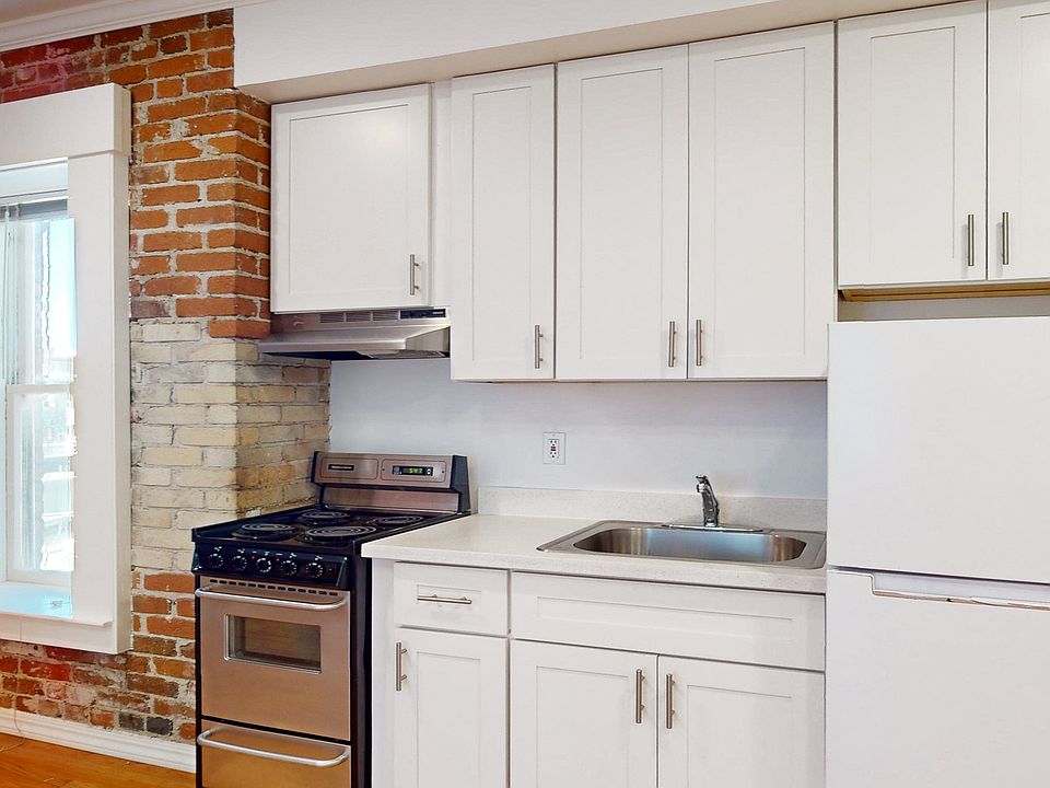 1st image of 141 Fell St #406