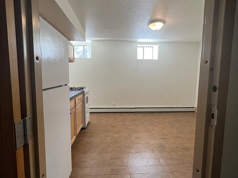 2716 Hennepin Ave S #B2 — Photo 3