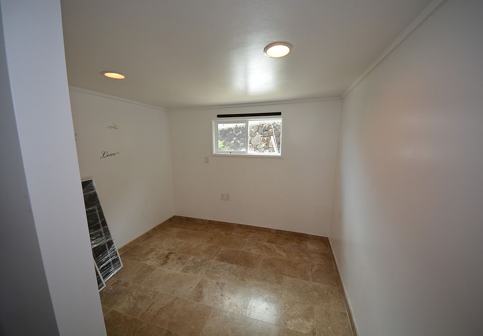 2nd image of 1321 Ekaha Ave #2