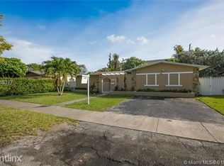 5621 SW 94th Pl #0, Miami, FL 33173