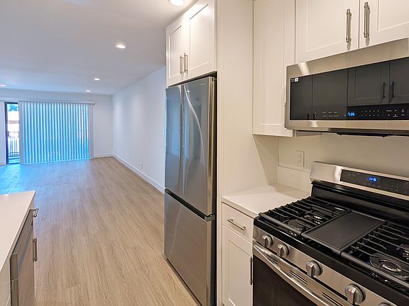 3rd image of 800 Orange Grove Ave APT 111