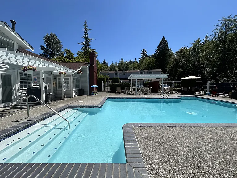 Forest Grove Apartments — Photo 10