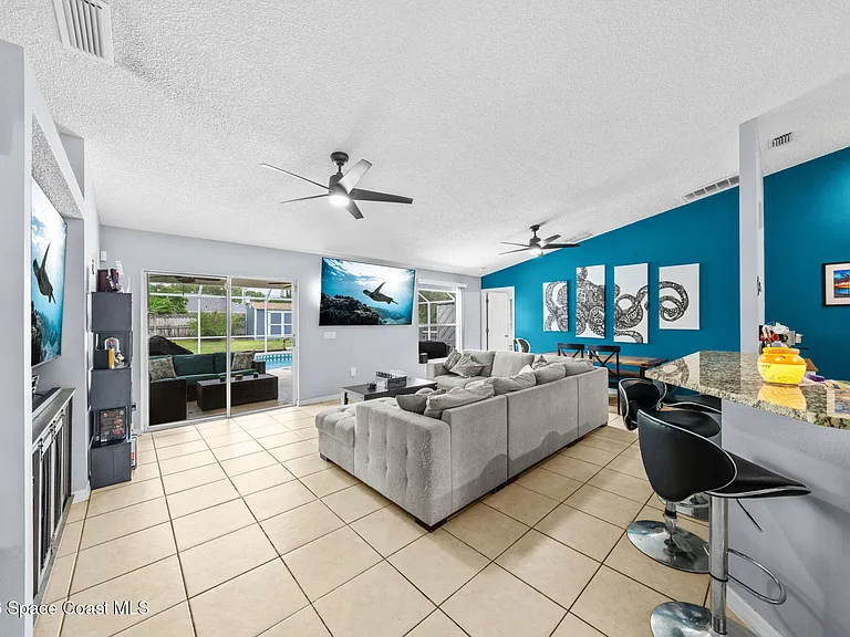 831 Koln Ct NW — Photo 14
