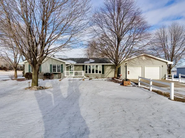 8775 170th St E, Hastings, MN 55033