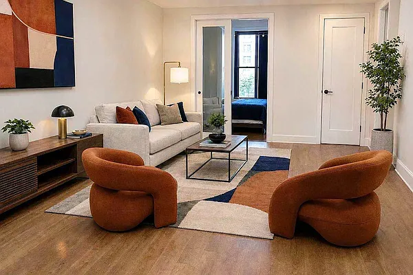 Living room, photo 1