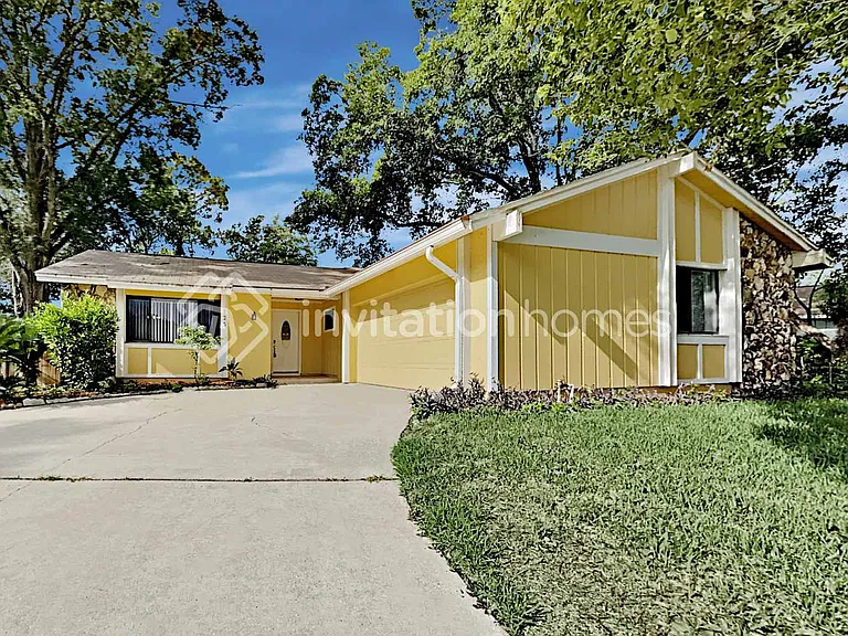 125 Ingram Cir — Photo 1