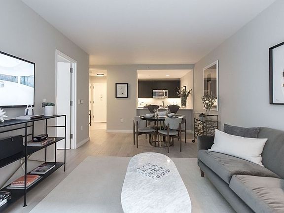 3rd image of 535 W 43rd St APT N5g