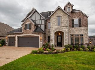 1511 SW Madison Ave, Ave, AR 72712