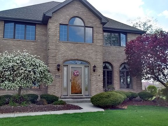 3rd image of 18012 Vivian Ct