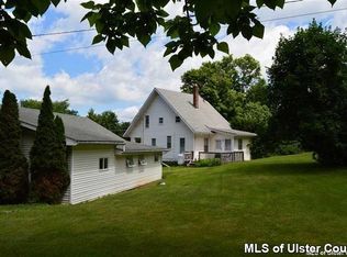 3 Dutchtown Rd, Saugerties, NY 12477