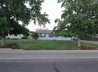 406 S Ash St, Richland, WA 99352