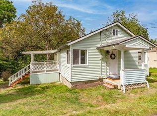 2523 E 3rd St, Port Orchard, WA 98366