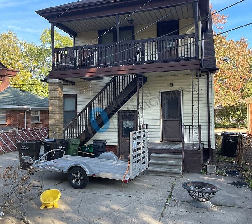 14855 Cleveland Ave, photo 2