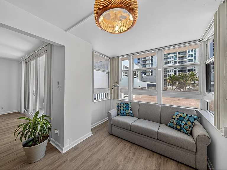 1370 S Ocean Blvd #306 — Photo 5