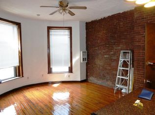 189 Saint Botolph St, Boston, MA 02115
