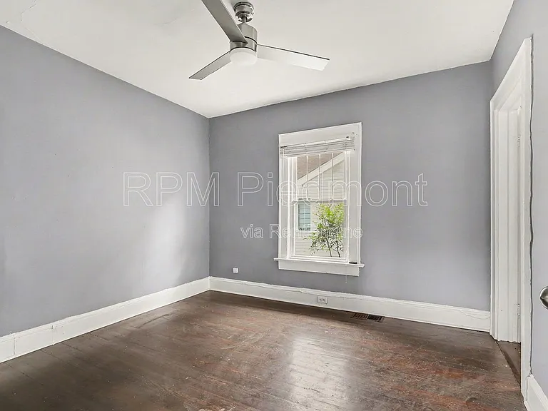 3181 Church St #A — Photo 4