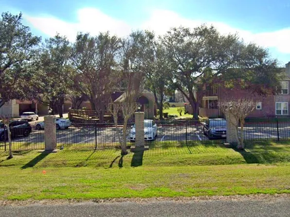 18800 Egret Bay Blvd APT 1201, Houston, TX 77058