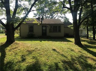 1101 Bomar Ln, Greenwood, IN