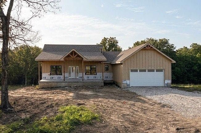1st image of 1467 SW 58th Hwy