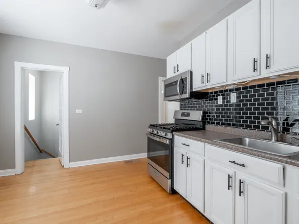 3403 N Hamlin Ave #1, Chicago, IL 60618