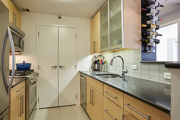 Rented by Brown Harris Stevens | media 22