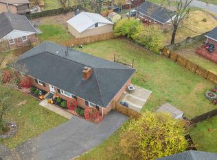 1208 Austin Ct, Lexington, KY 40517