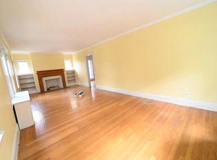 18 Colbourne Cres #2, Brookline, MA 02445