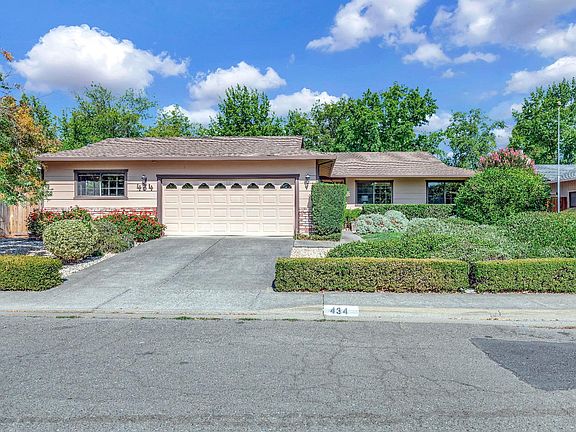 2nd image of 434 Kelsey Court