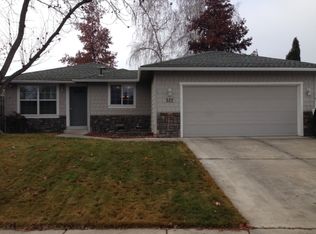 522 Daniel St, Central Pt, OR 97502