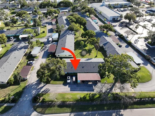 2465 NORTHSIDE DRIVE #102, CLEARWATER, FL 33761