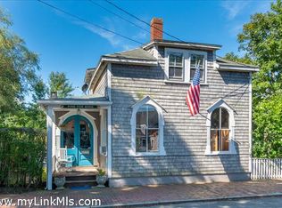19 Pine St, Nantucket, MA 02554