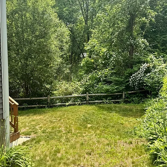 142 Grove Ave — Photo 22