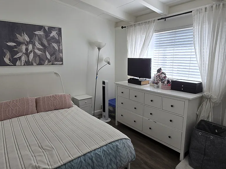 775 Beryl Pl — Photo 7