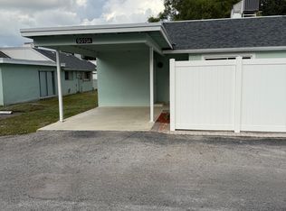 9313 SW 5th St APT A, Boca Raton, FL 33428